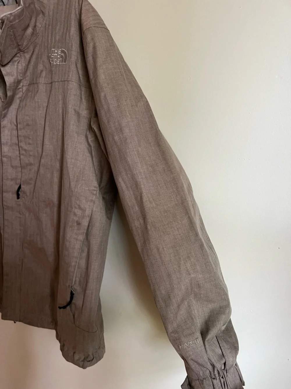 The North Face Men’s Light Brown HyVent Polyester Jacket w Pockets Size Large